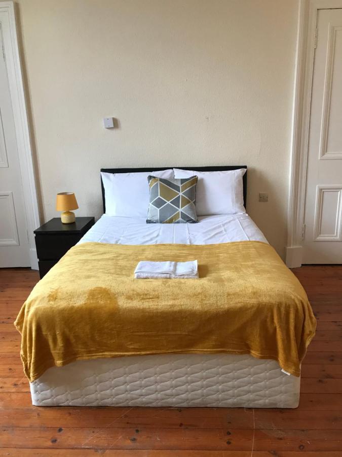 Apex Haymarket Station Apartment Единбург Екстериор снимка