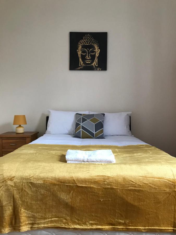 Apex Haymarket Station Apartment Единбург Екстериор снимка