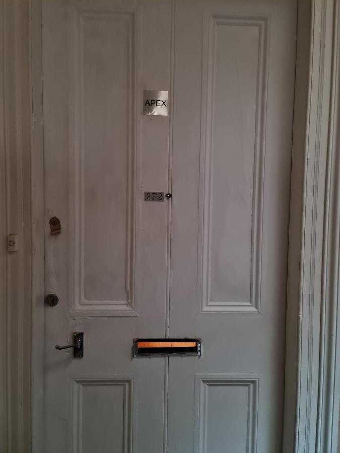 Apex Haymarket Station Apartment Единбург Екстериор снимка